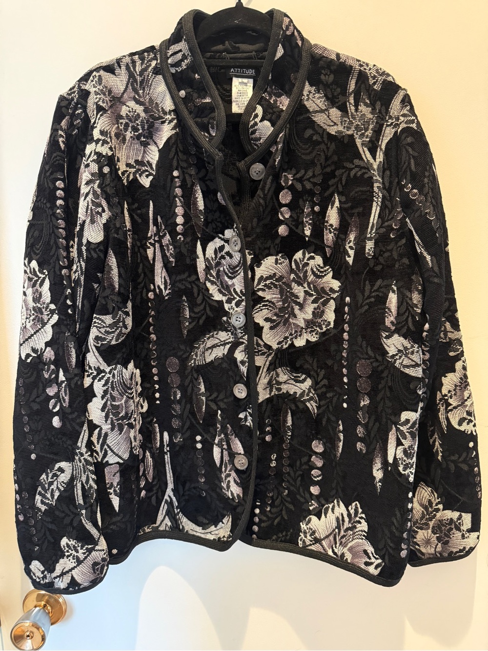 Attitude Black Floral Tapestry Jacket Large Cottagecore Art to Wear